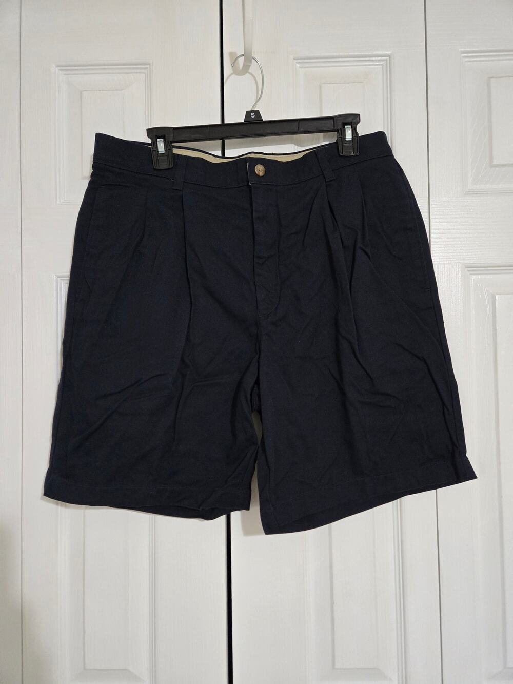 Savane size 34 men's navy blue shorts